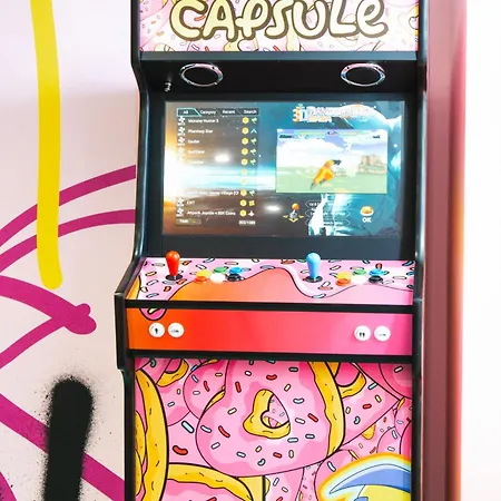 Capsule Springfield - Balneo -sauna - Billard Apartament *